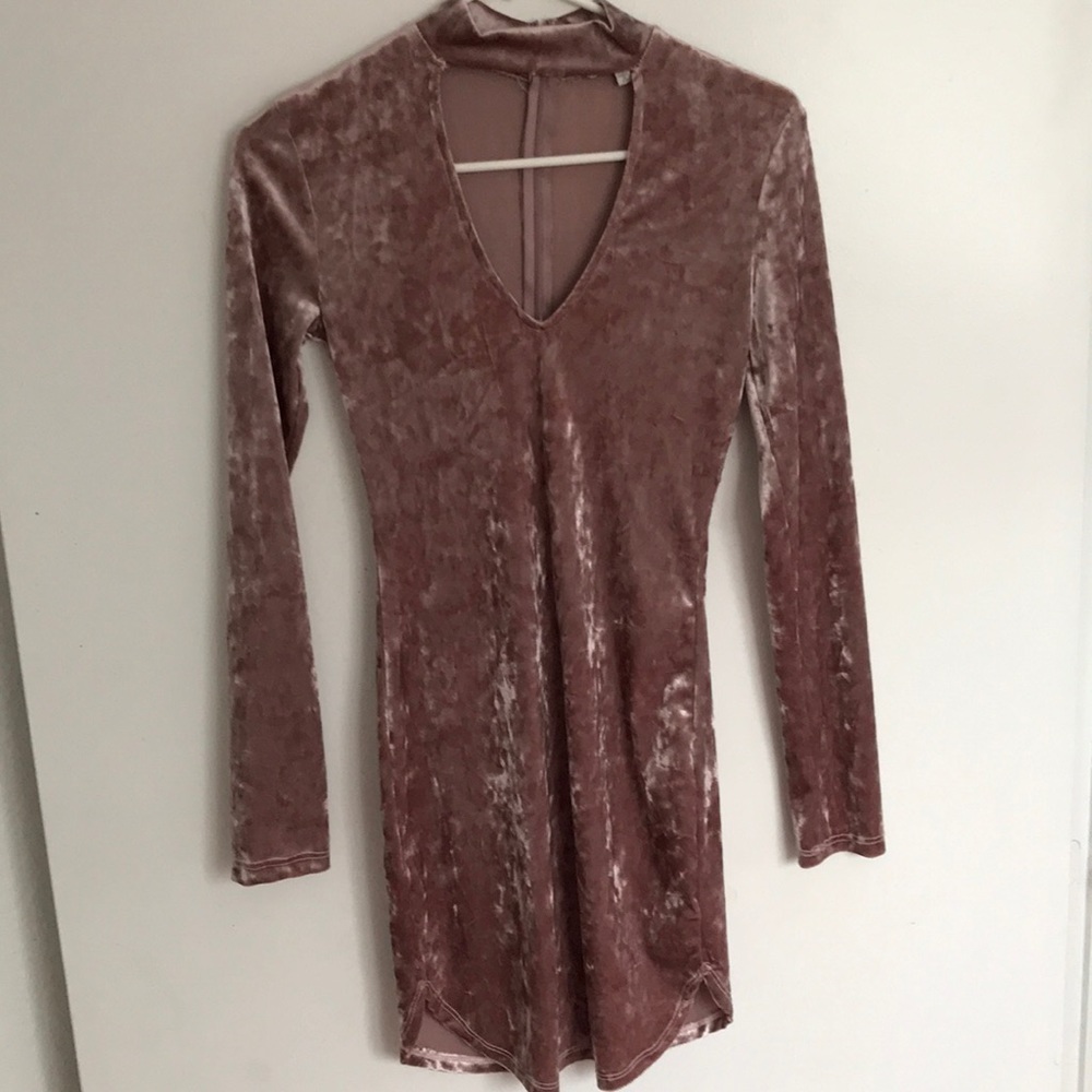 Velvet Keyhole Dress NWOT